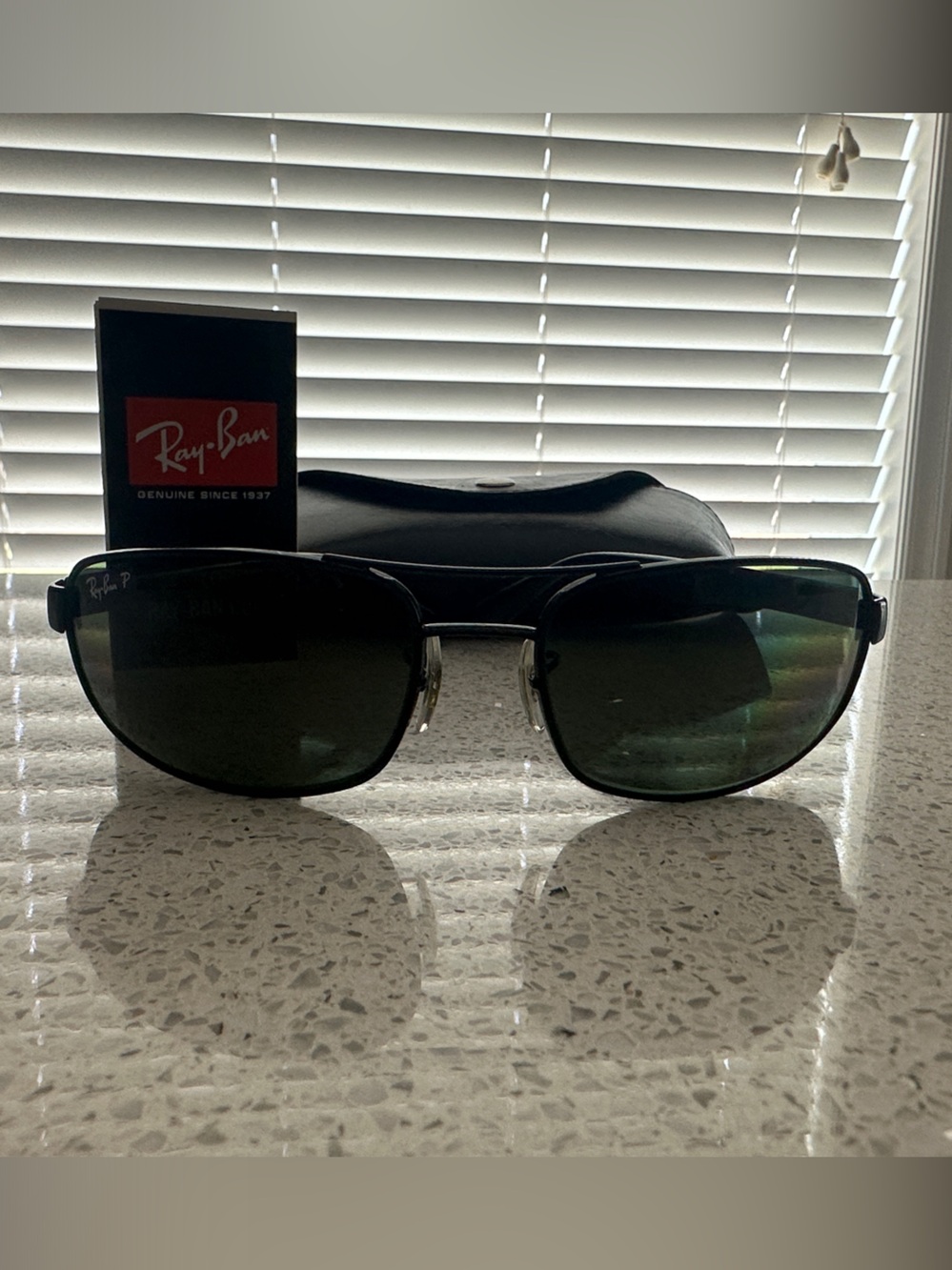 Ray-Ban Women’s Polarized Black Aviator Sunglasses